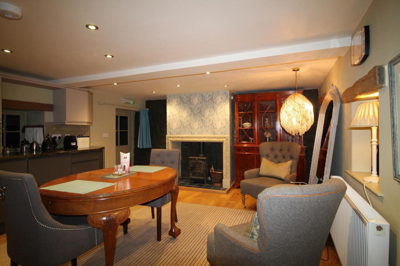 The Coach House Villa Whitby Eksteriør billede