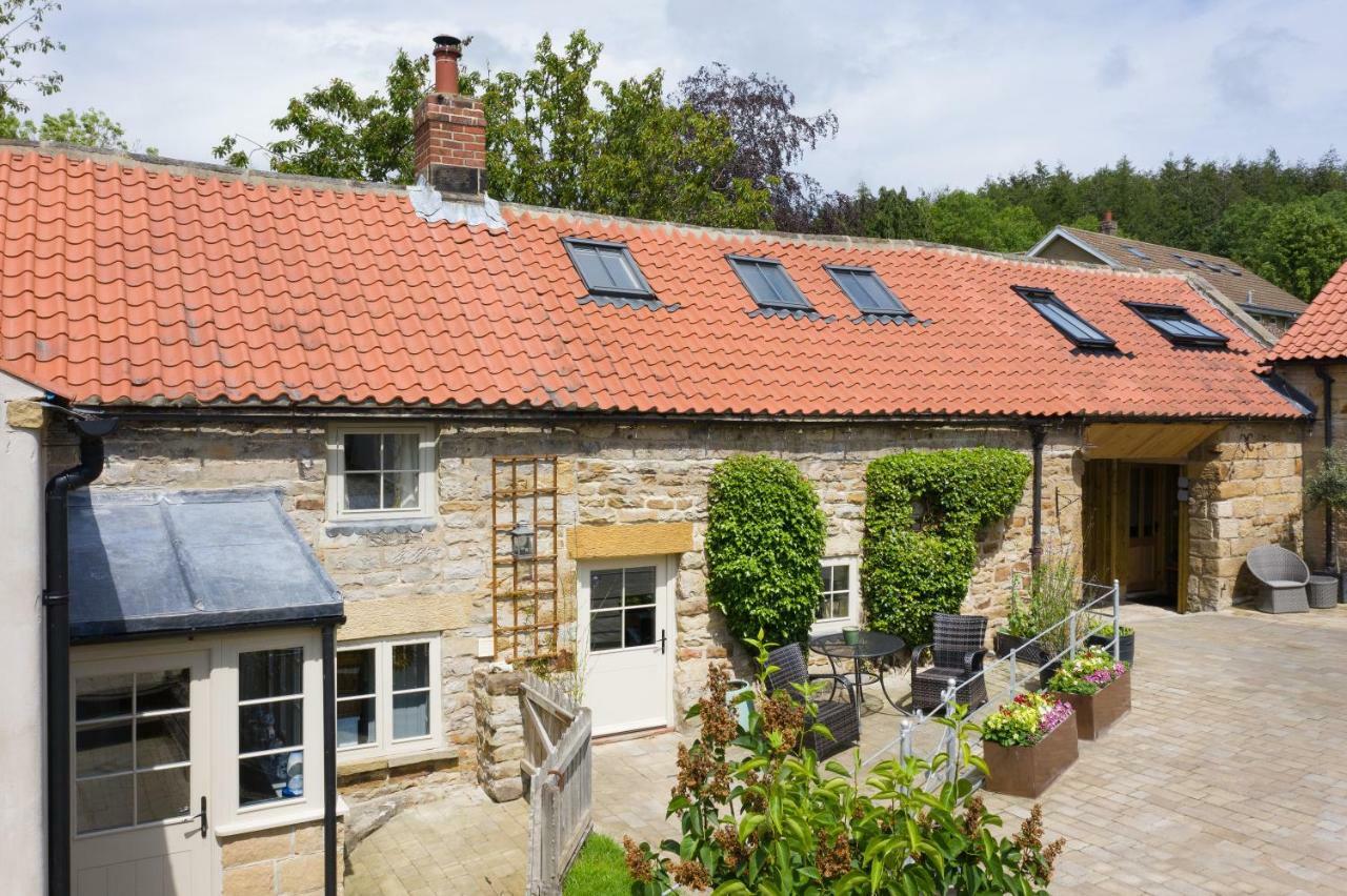 The Coach House Villa Whitby Eksteriør billede